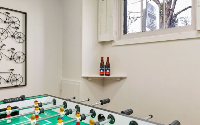 Mulberry Place: a Charming Cottage Near Old Town!