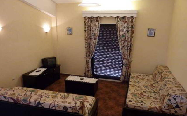 Penelope Suites
