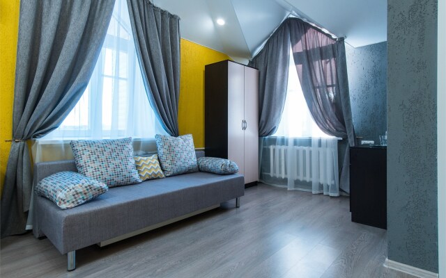 22-Hotel