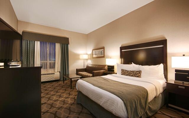 Best Western Plus Travel Hotel Toronto Airport