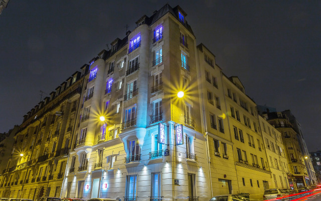 Sweet Hotel