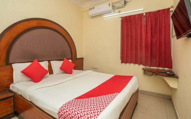 OYO 10435 Star Deluxe Lodge