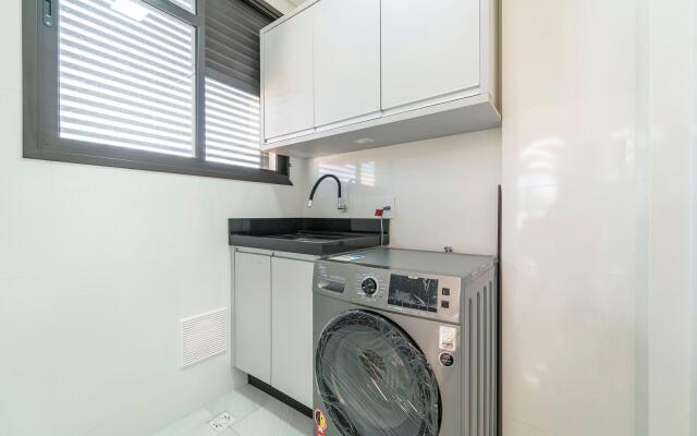 Apartamento 2 suítes em Bombas