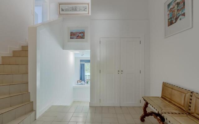 Estoril House