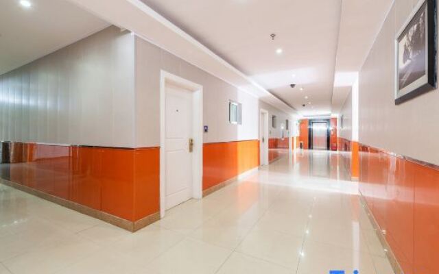 Huijia Business Hotel
