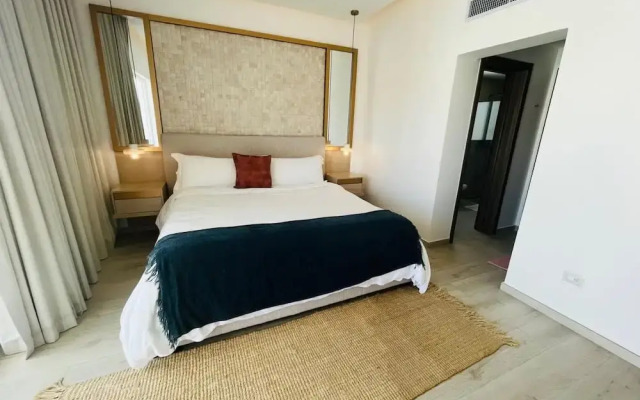 Beauty Apartment From Steps To The Beach F41