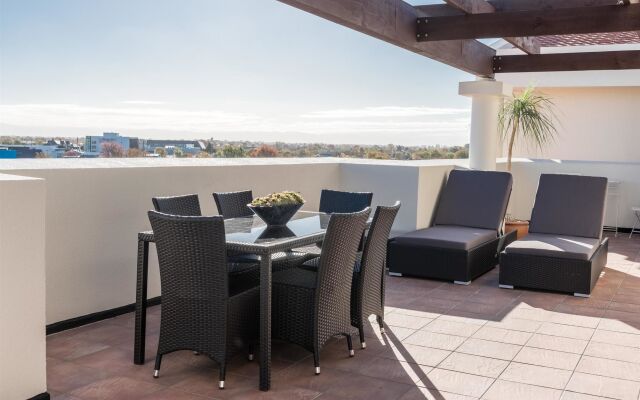 Fino Hotel and Suites