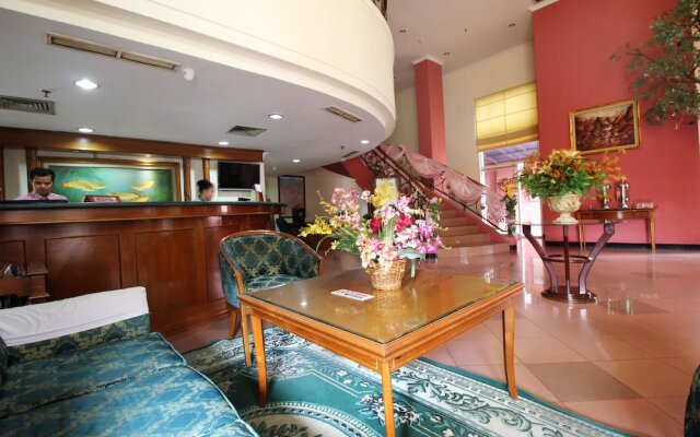 雅加达艾里塔曼塞里曼加彼赛尔德拉潘7号酒店(Airy Taman Sari Mangga Besar Delapan 7 Jakarta)