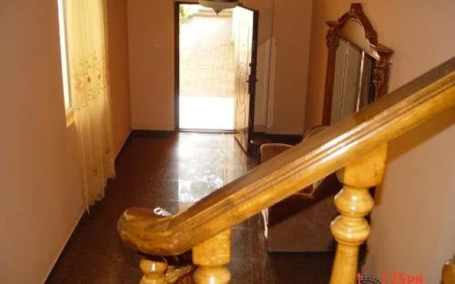 Liliana Guest House