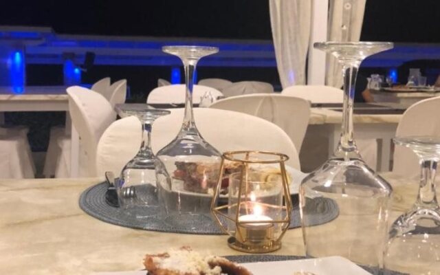 Rodini Beach Hotel
