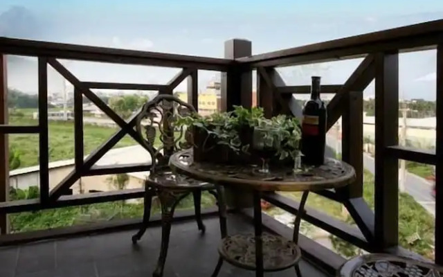 Pulicity Villa B&B