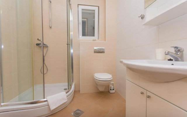 Apartment Ljuba