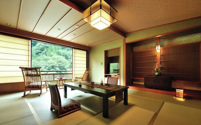 Tonosawa Onsen Yamano Chaya Ryokan
