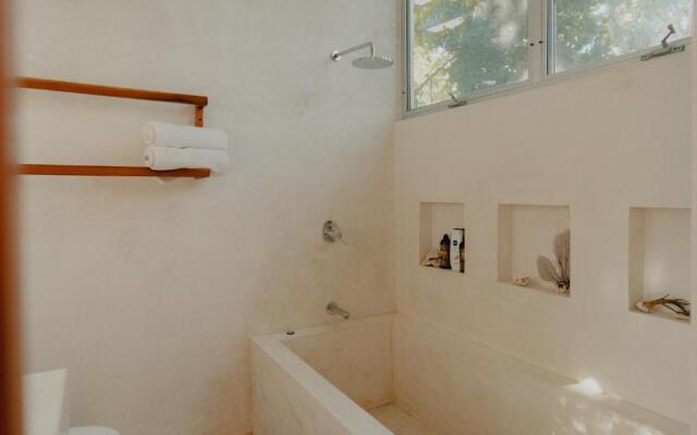 Villa Ujo 100 mb WiFi 2 Private Pools