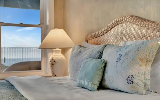 Stones Throw Beachfront Luxury Suites