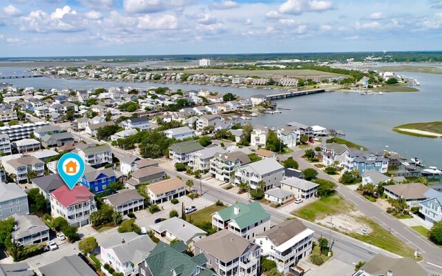 Heron's Nest by Sea Scape Properties