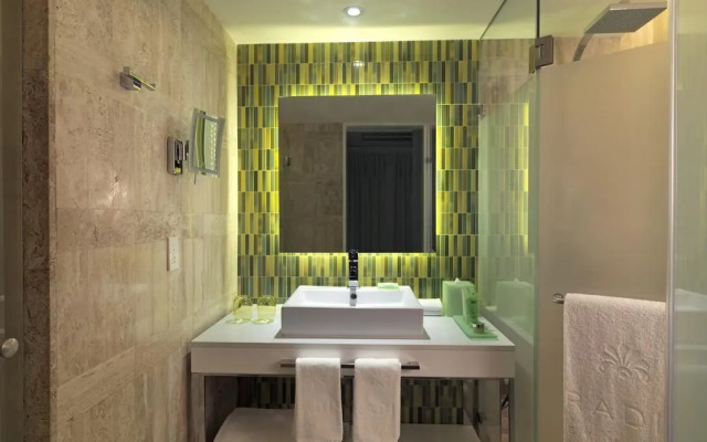 Royal Service at Paradisus by Meliá Los Cabos – All Inclusive Adults O