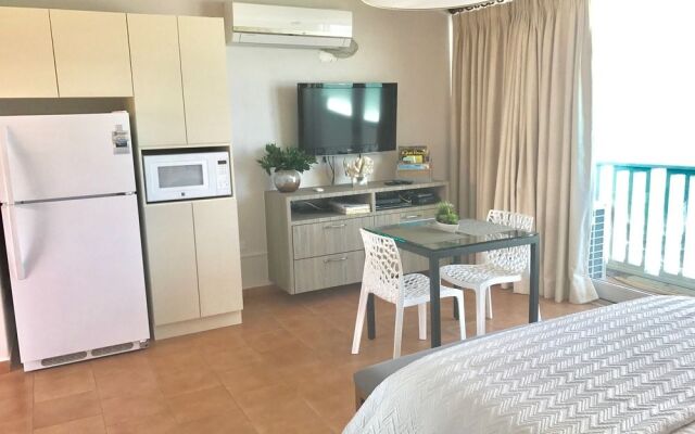 Stella Maris Beach Front Apartment