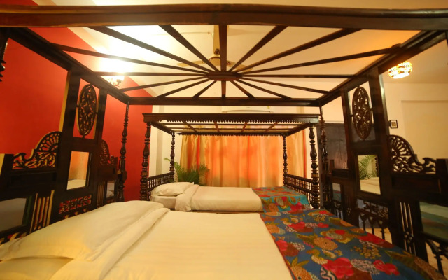 Sterling Palavelli Godavari