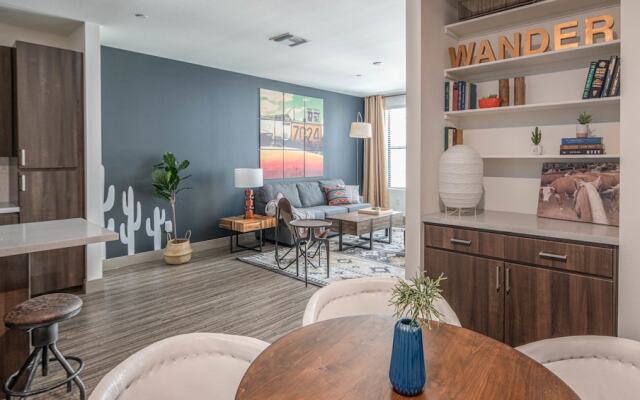 Luxe Tempe Apartments by WanderJaunt