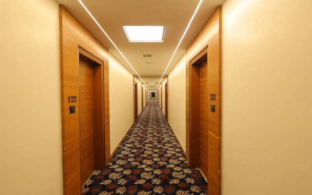 Icon Grand Hotel by Bhagini