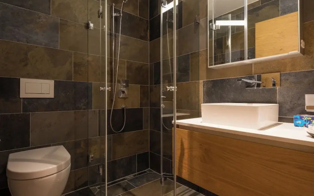Montela Hotel & Resort - Premium Stay
