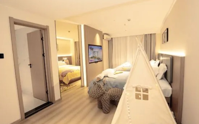 Dianchi Yunheng Hotel (Kunming Xishan District People's Court Branch)