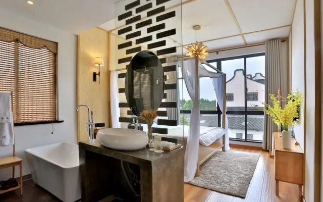Wuzhen Qingyi Hotel