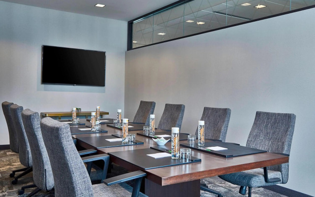 Courtyard by Marriott Minneapolis West