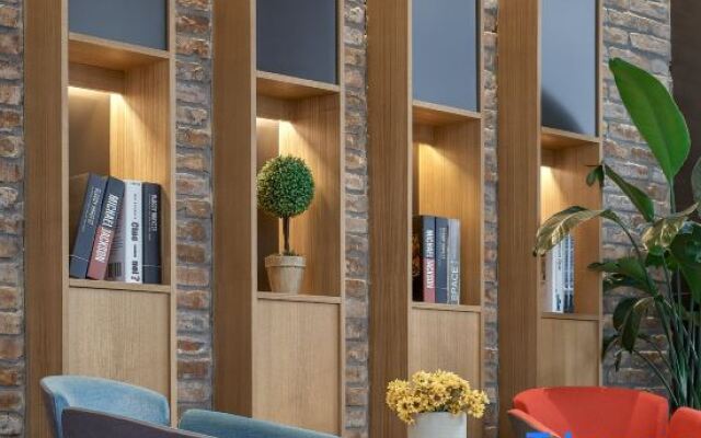 Orange Boutique Hotel Xinyang