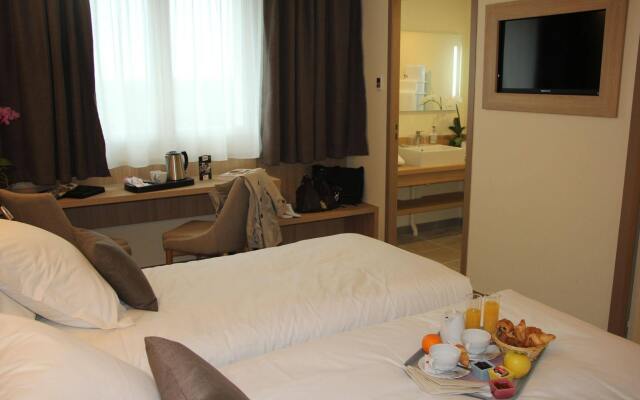 Brit Hotel Montargis