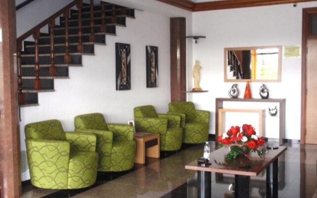 Hotel Ouro Verde