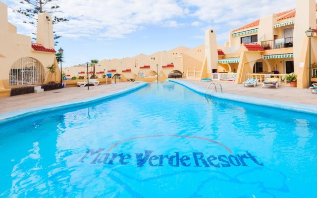 Costa Adeje-Mareverde Resort Complex F15