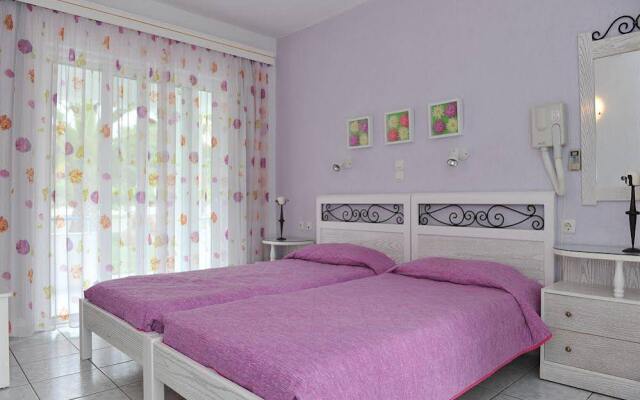 Ostria Hotel & Apartments