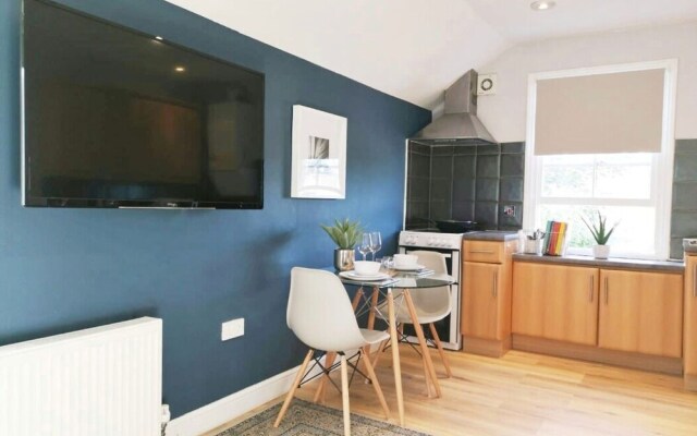 Charming  Oxford Apartments