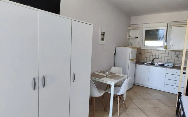 Philoxenia Apartments