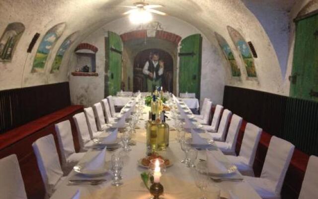 Bacchus Apartman - Borbarlang Badacsony