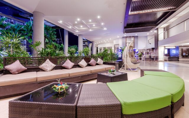 Deevana Plaza Phuket