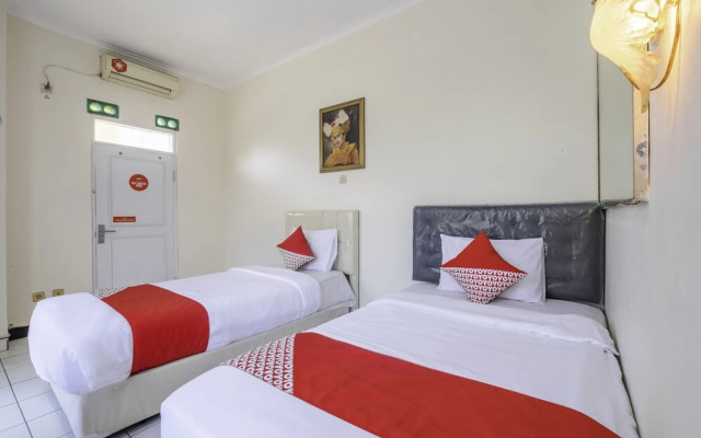 Syahransah Guest House by Oyo Rooms