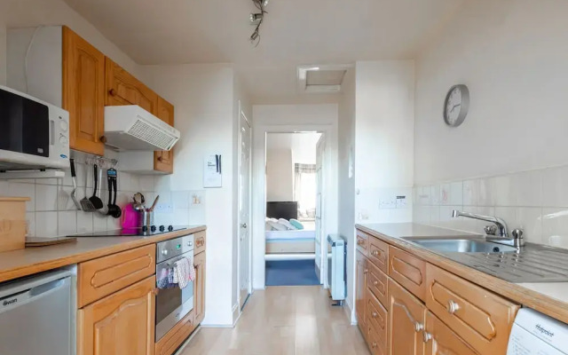 Cozy Apartment in Edinburgh near a Castle