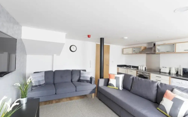 Stylish 2bed Apartment - Leicester