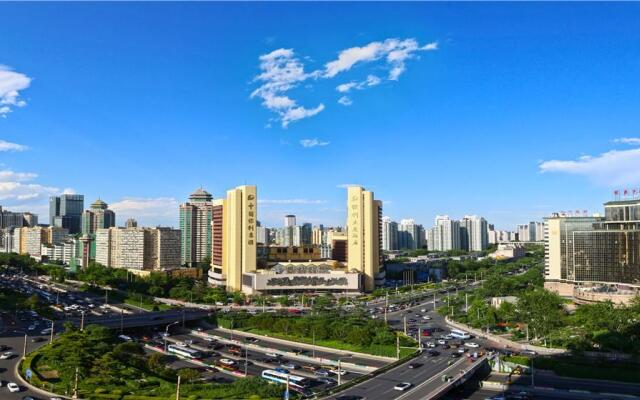 Poly Plaza Hotel
