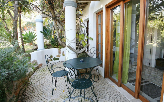 Uma Casa à Beira Sol