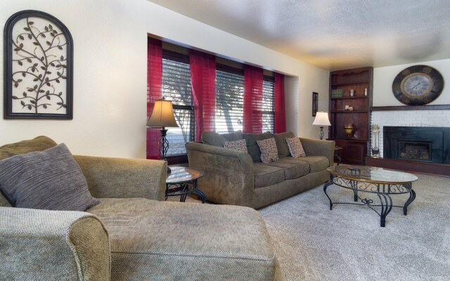 Trail Blazer Family Cabin #461