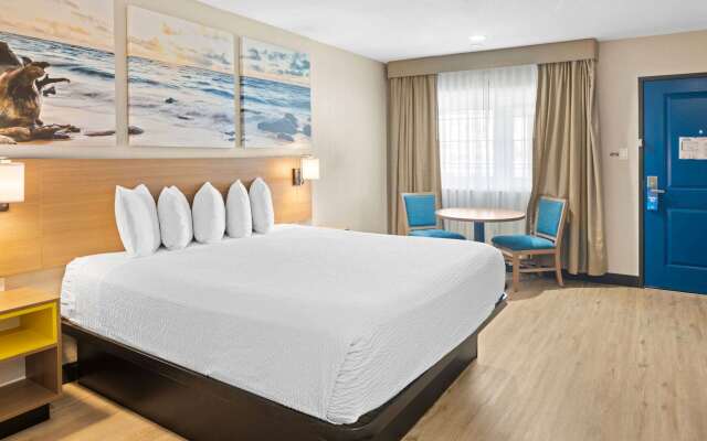 Days Inn by Wyndham San Diego-East/El Cajon