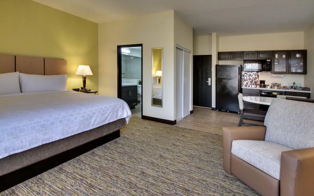 Candlewood Suites Wichita East by IHG