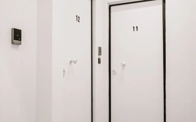 Plānis Str Urban Suites by Semavi