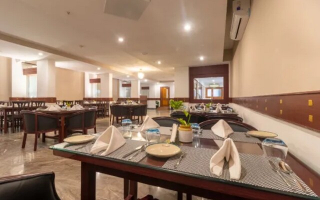Zip By Spree Hotels Mangala Towers Thrissur