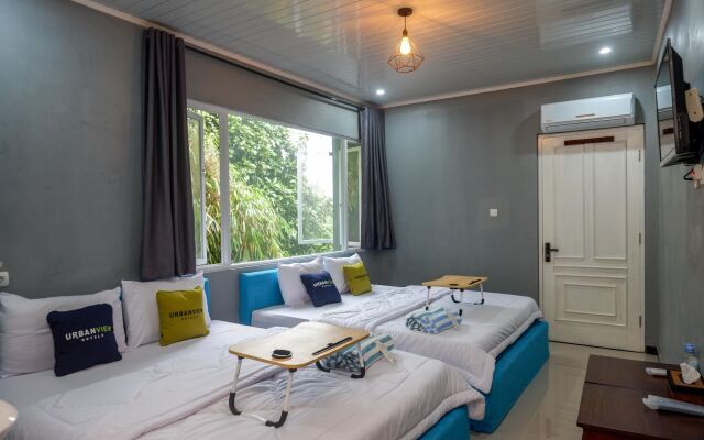Urbanview Hotel Umbrella Dieng by RedDoorz