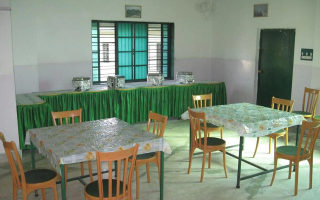 Hotel Shikharji Continental